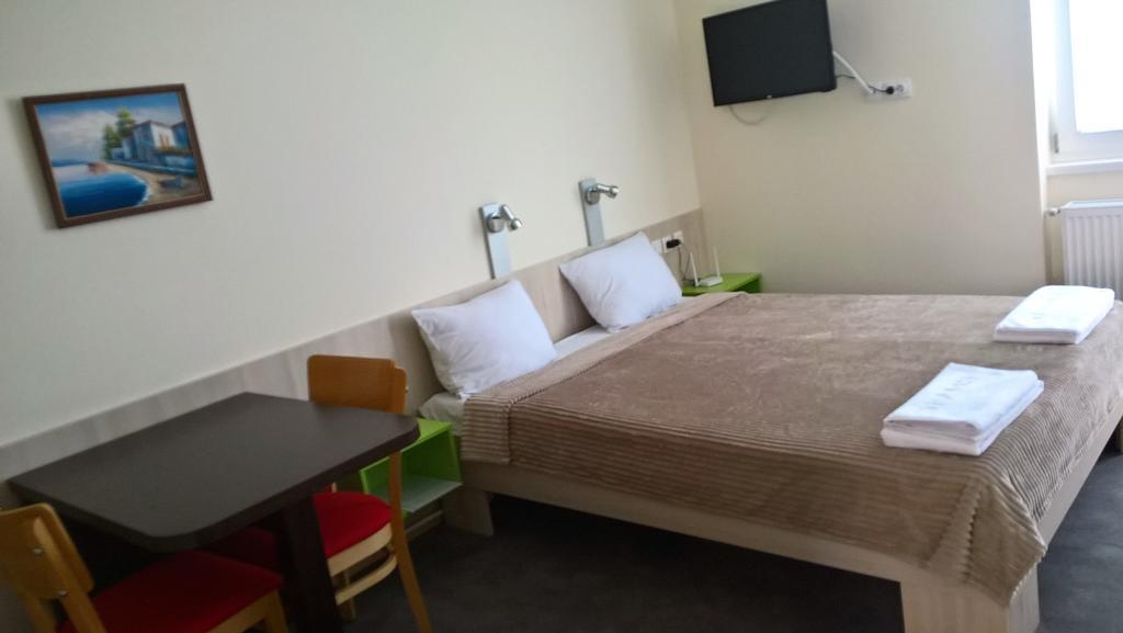 Apartments Mavesa Vrnjačka Banja エクステリア 写真